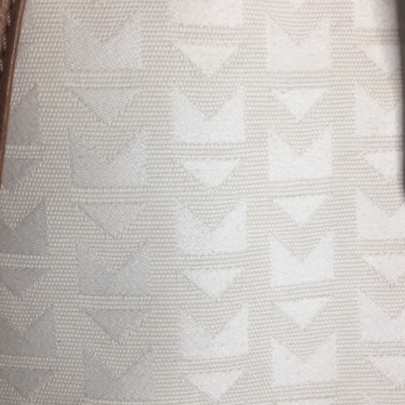 VINTAGE MICHAEL MICHAEL KORS TOTE - Picture 14 of 14